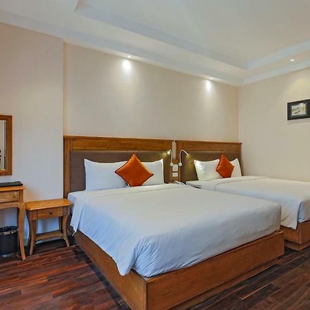 Hoang Lan Hotel Ho Chi Minh City Exterior photo