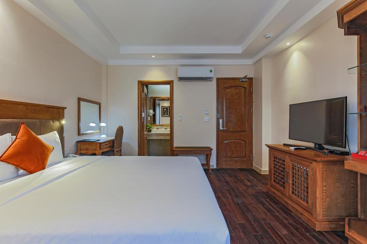 Hoang Lan Hotel Ho Chi Minh City Exterior photo