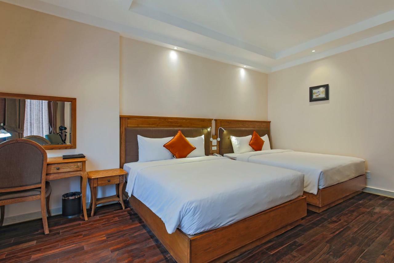 Hoang Lan Hotel Ho Chi Minh City Exterior photo