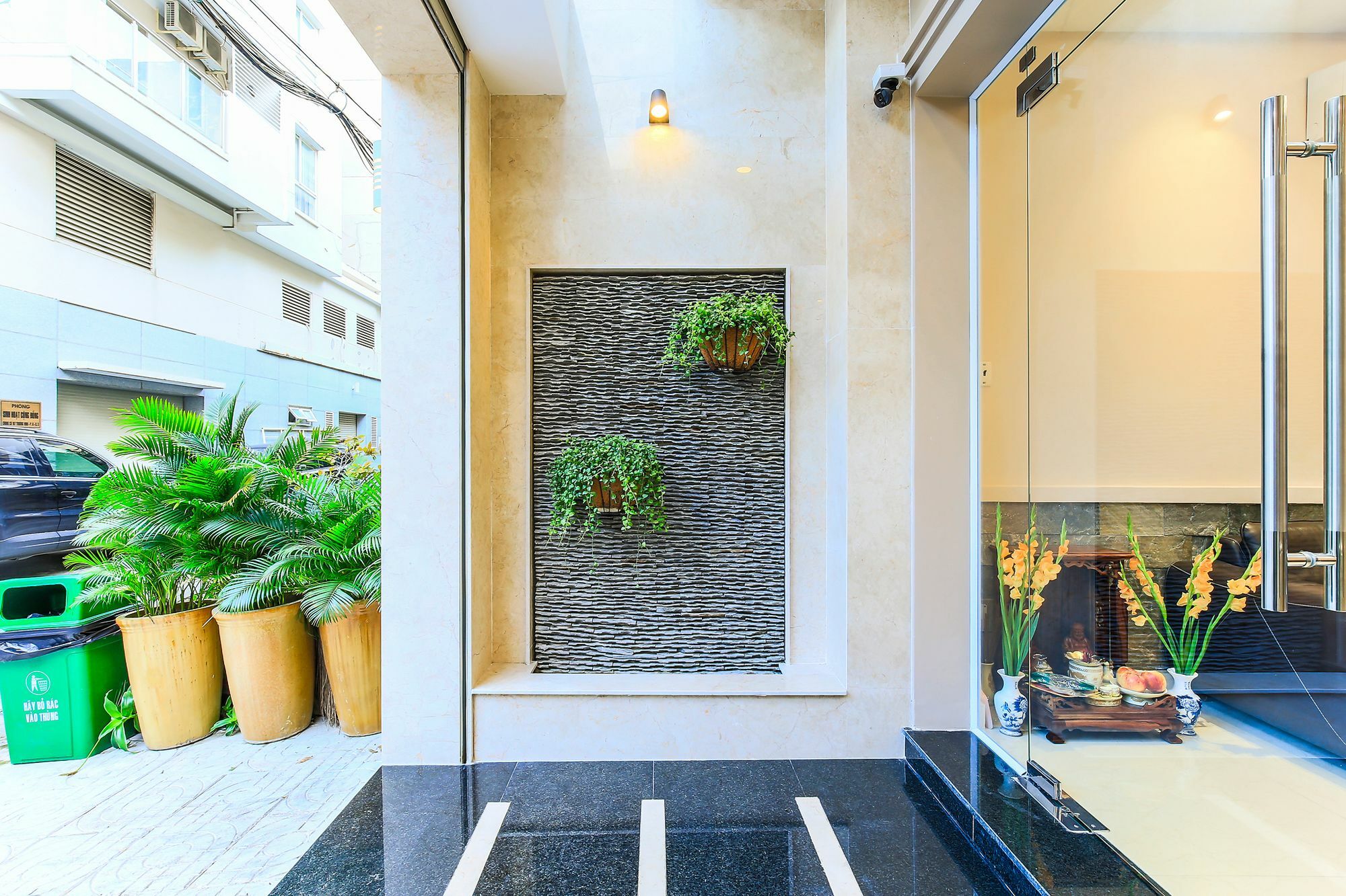 Hoang Lan Hotel Ho Chi Minh City Exterior photo