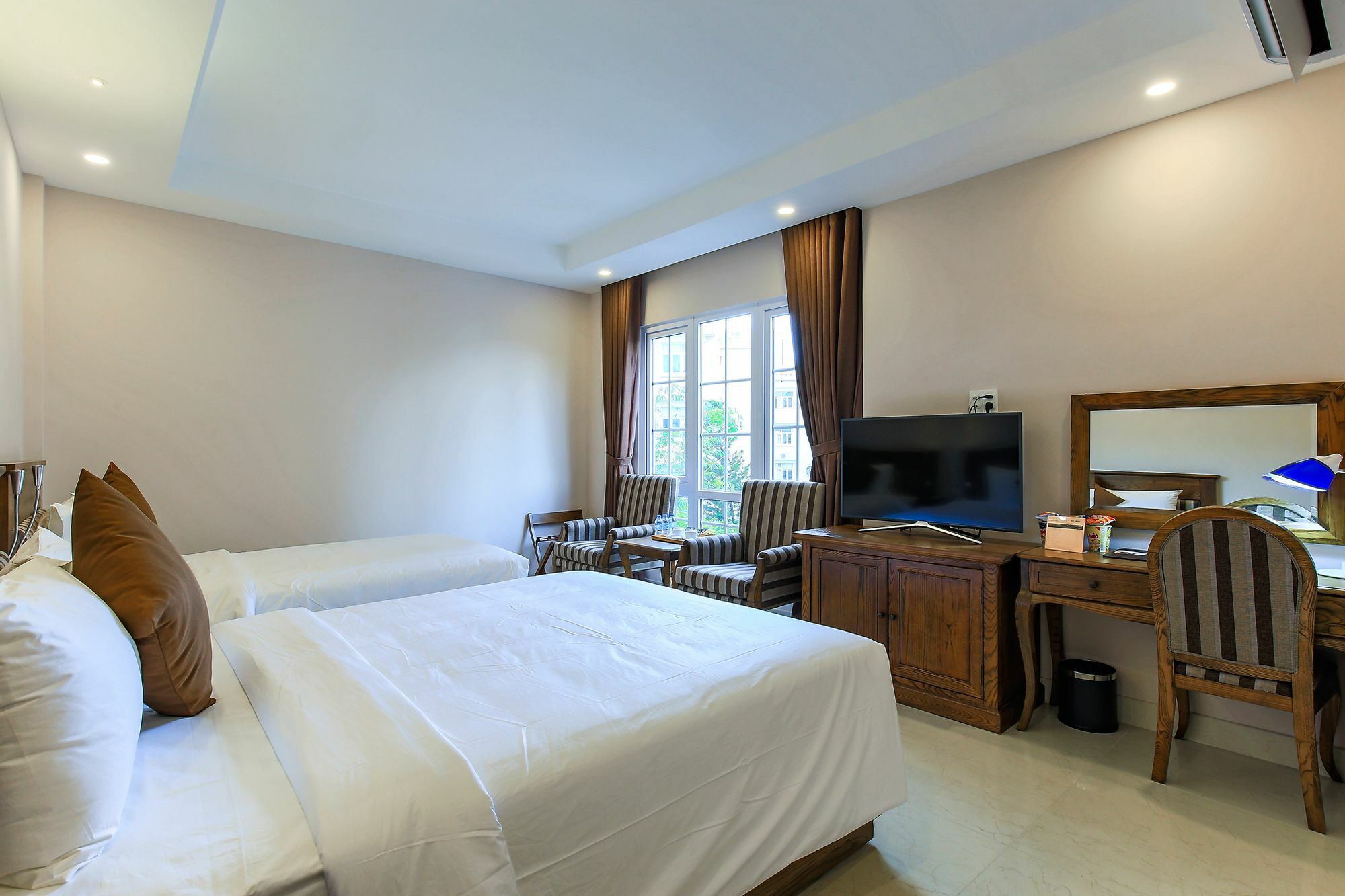 Hoang Lan Hotel Ho Chi Minh City Exterior photo