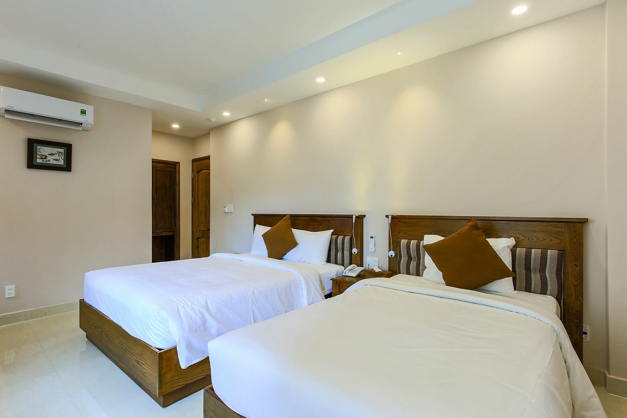 Hoang Lan Hotel Ho Chi Minh City Exterior photo