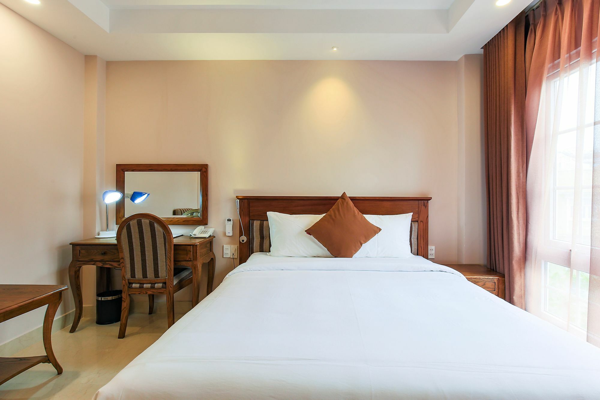 Hoang Lan Hotel Ho Chi Minh City Exterior photo