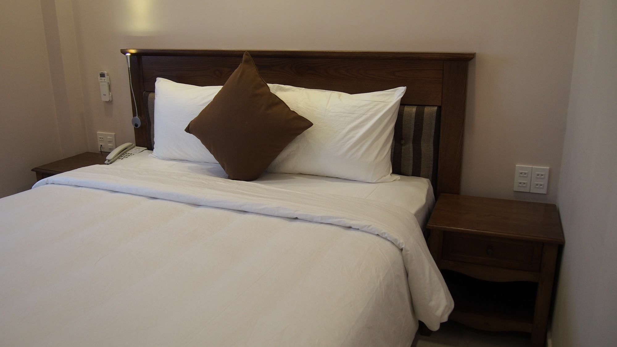 Hoang Lan Hotel Ho Chi Minh City Exterior photo